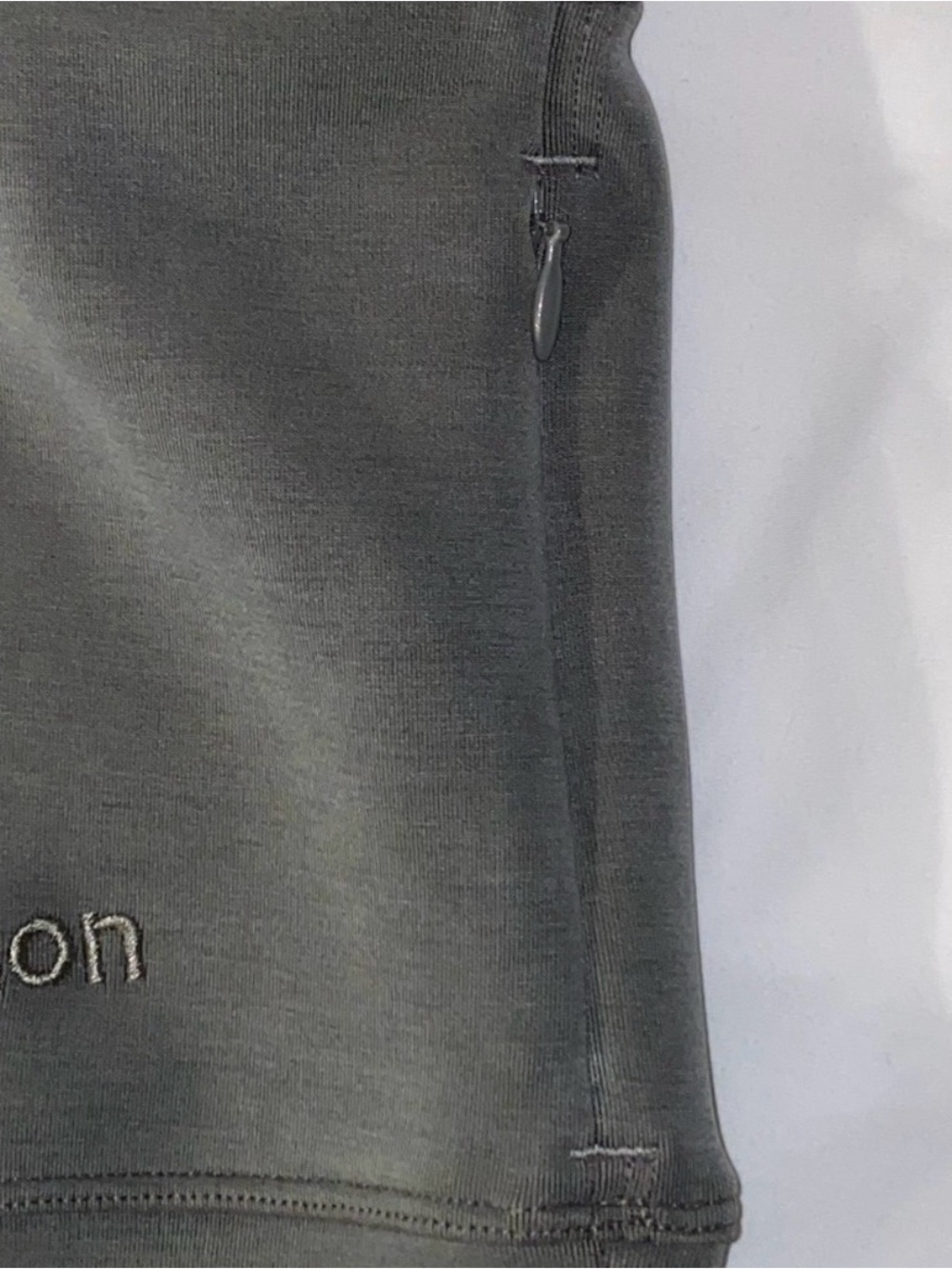 Lululemon Get Centred Crop Hoodie Size 12 Grey Sage - Picture 6 of 7